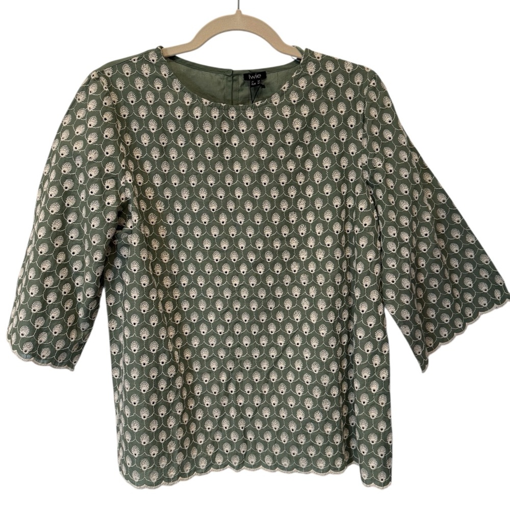 NWT Iwie Green Round Neck 3/4 Sleeve Top w/ Embroidered Shells & Scalloped Hem